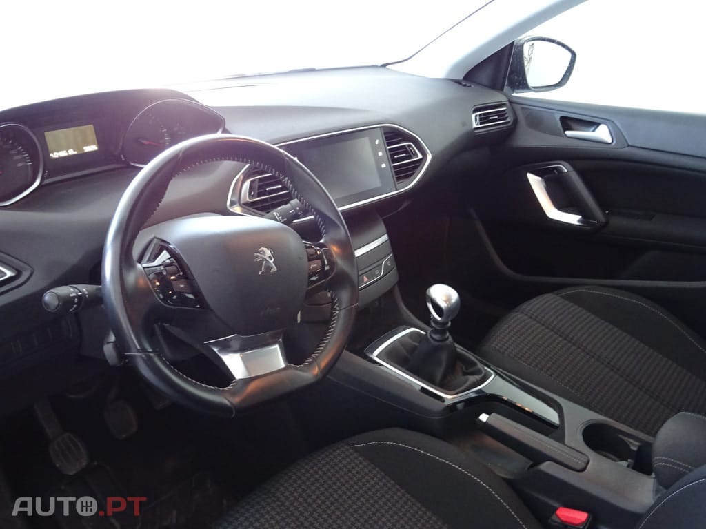 Peugeot 308 SW 1.6 e-HDi Active