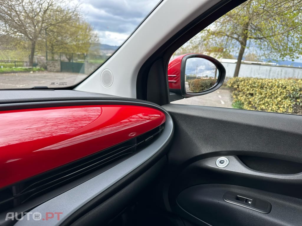 Fiat 500e 23kWh 95cv (RED)