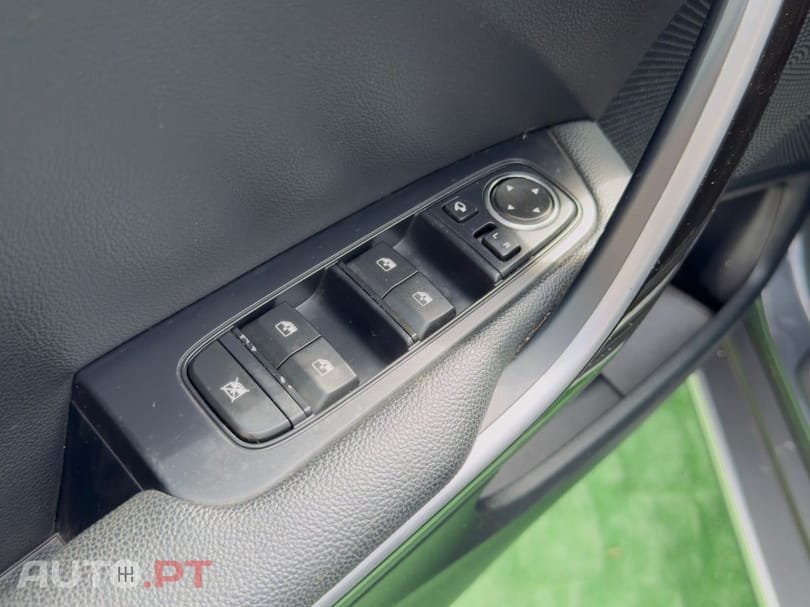 Kia Xceed 1.6 CRDi Tech+SRF 7DCT