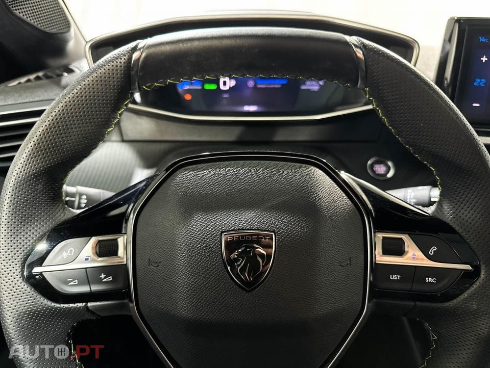 Peugeot E-208 51 kWh GT