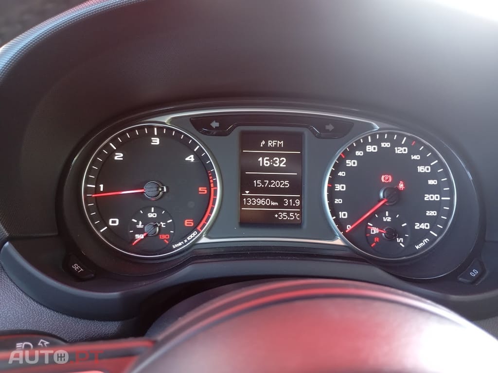 Audi A1 1.6 TDi S-line