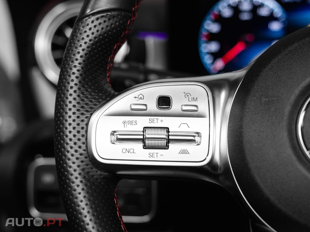 Mercedes-Benz CLA 250 e Shooting Brake AMG Line