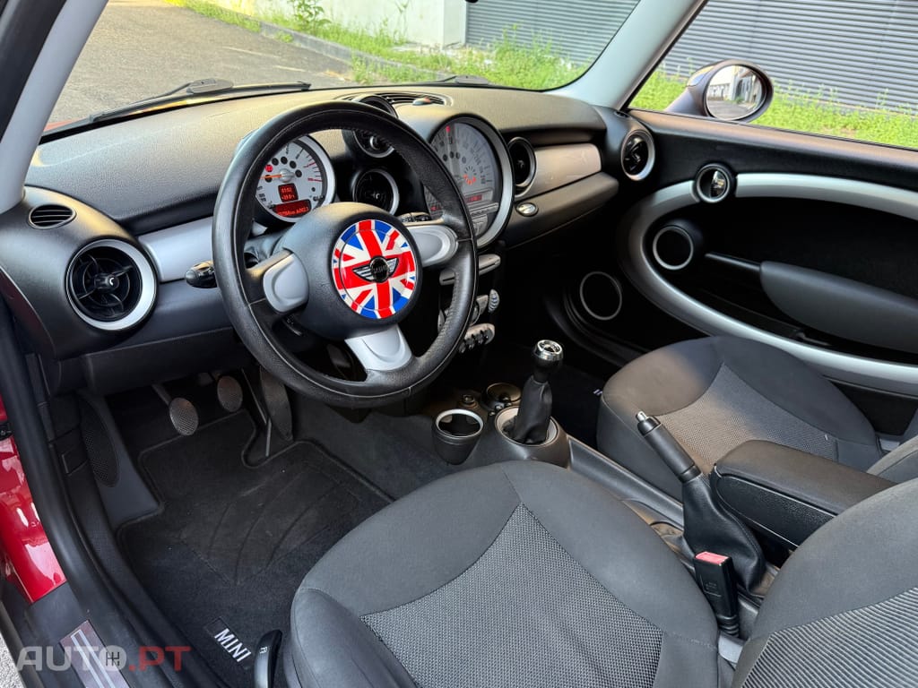 MINI Cooper One