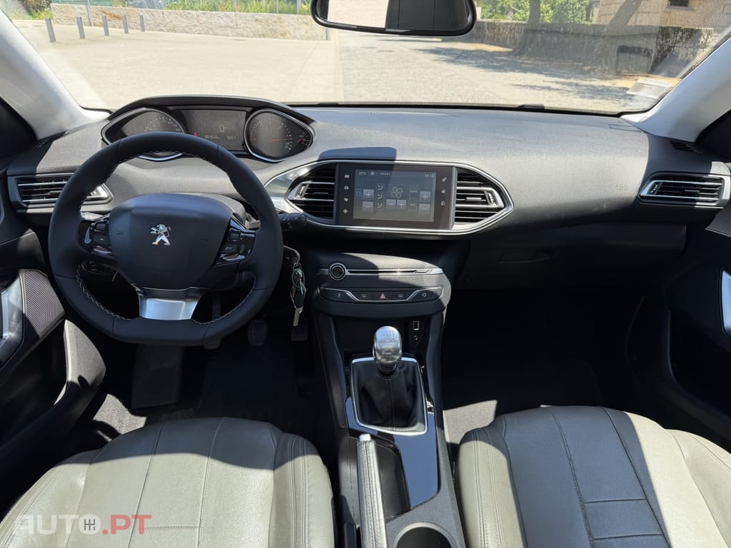 Peugeot 308 SW 1.6 BlueHDi Allure