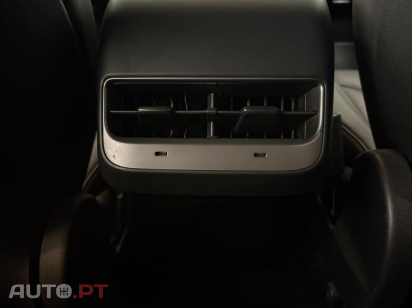 Tesla Model Y Performance Dual Motor AWD