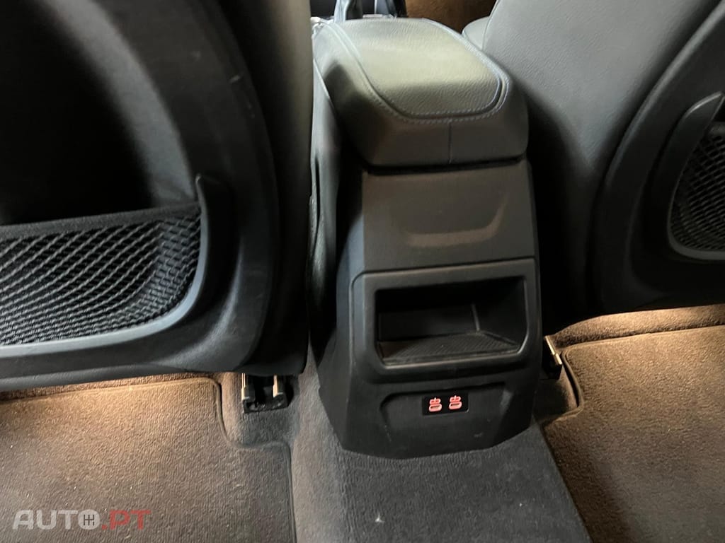 BMW 116 d Pack Desportivo M