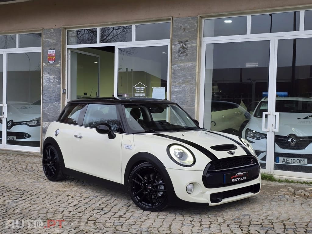 MINI Cooper Cooper S