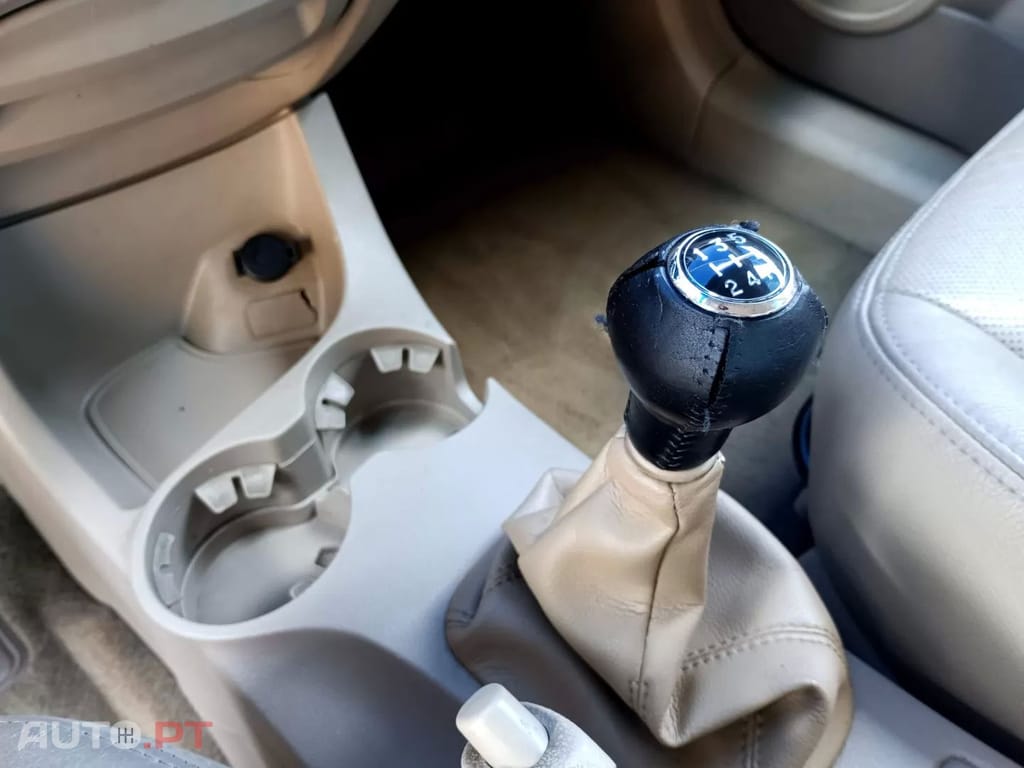 Kia Sportage II 2.0 CRDI 4WD