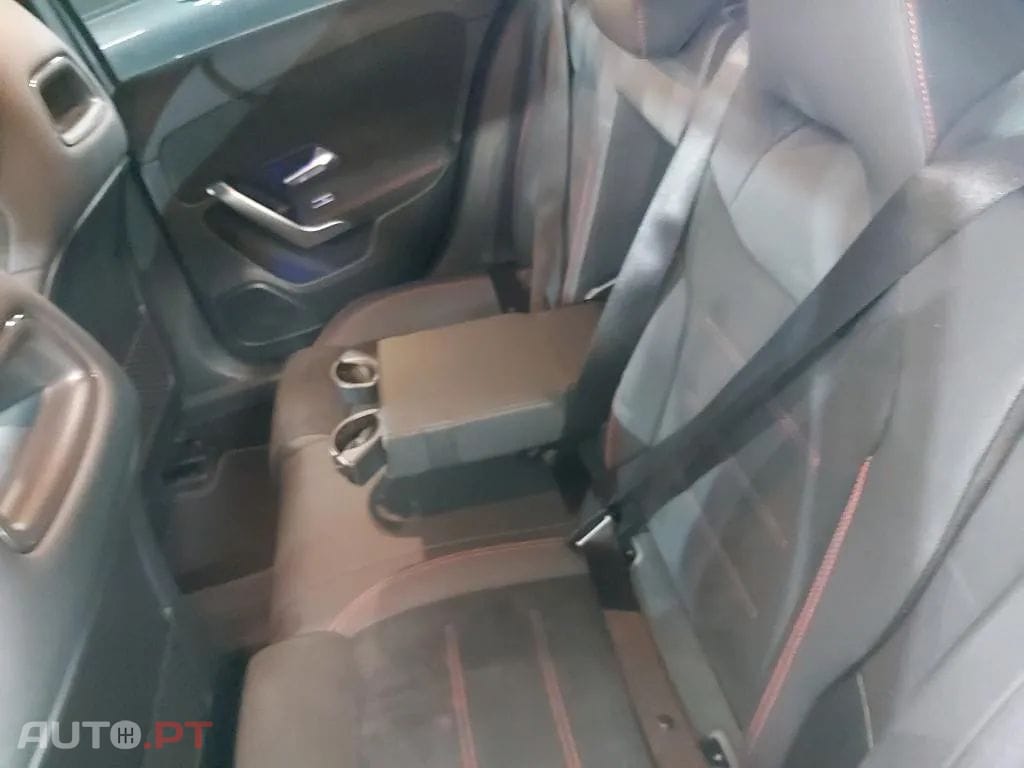 Mercedes-Benz A 250 e