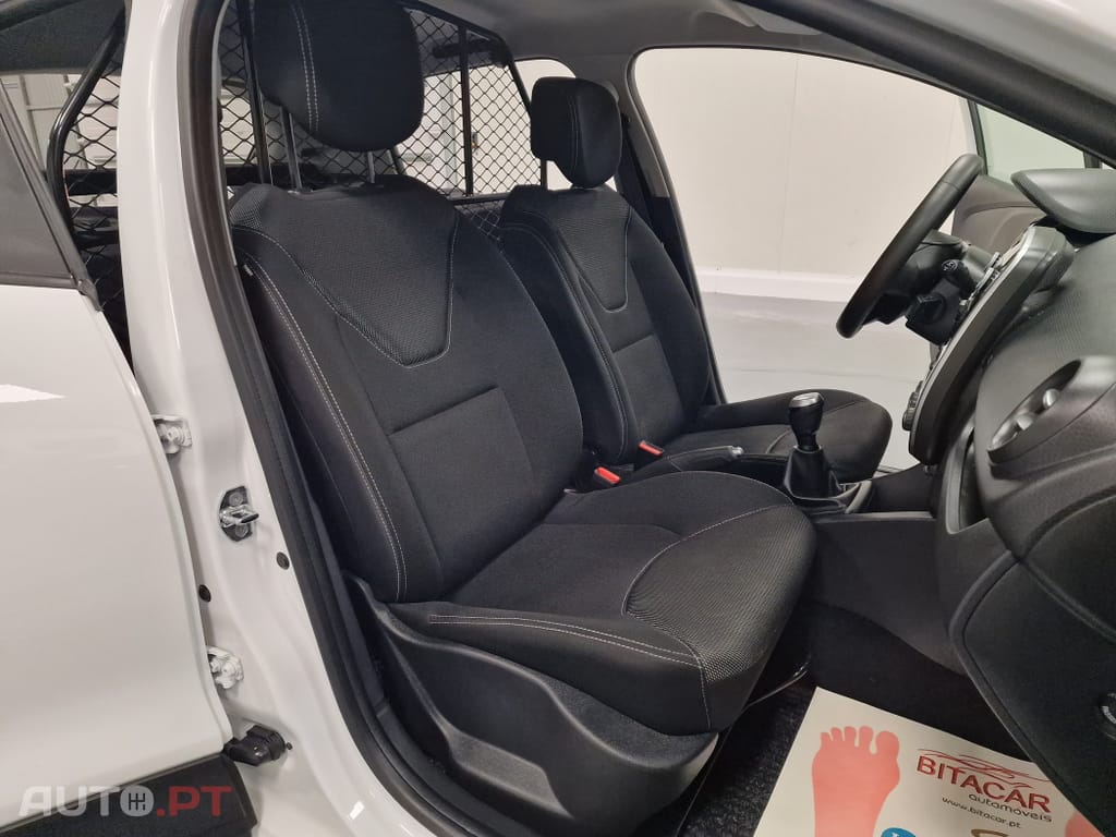 Renault Clio SOCIETE 1.5 DCI ZEN IVA DEDUTIVEL