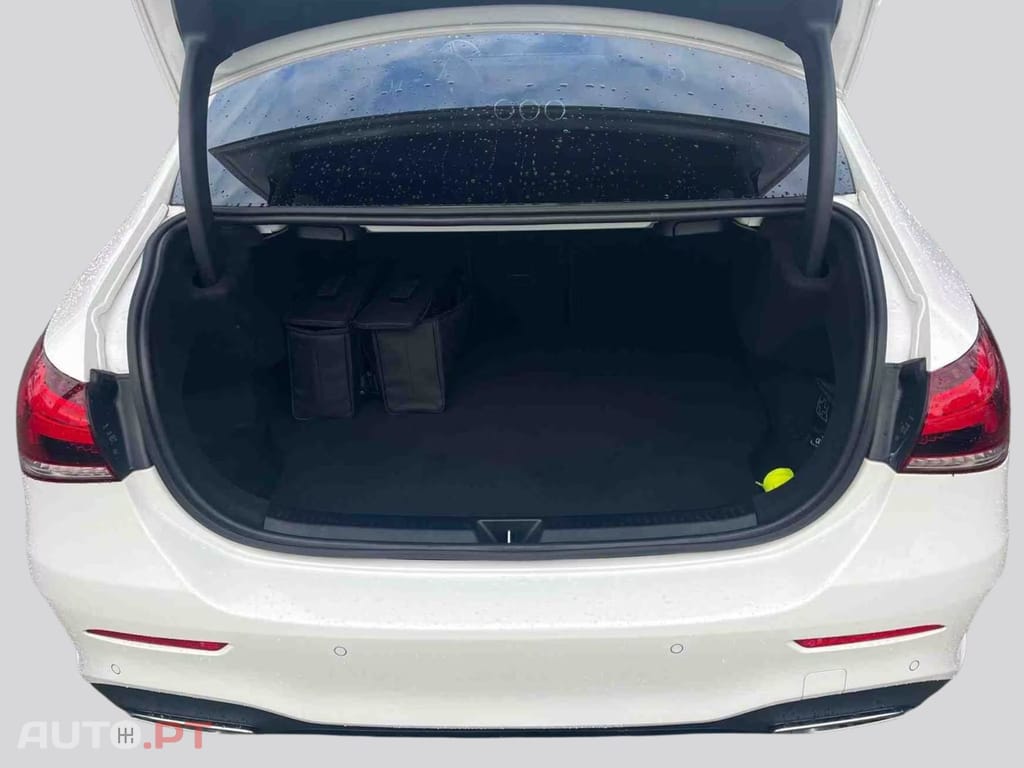 Mercedes-Benz A 250 e AMG