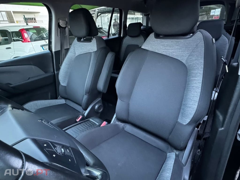 Citroen Grand C4 SpaceTourer 1.5 BlueHDi Feel Business EAT8