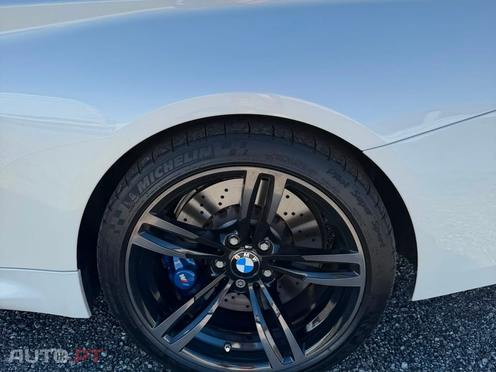 BMW M4 Auto