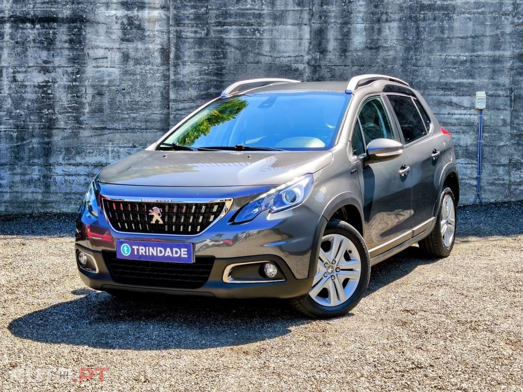 Peugeot 2008 1.2 PureTech Signature