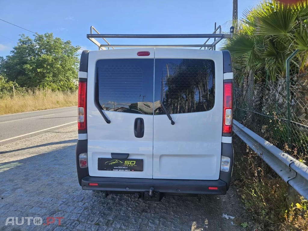 Renault Trafic  LH1