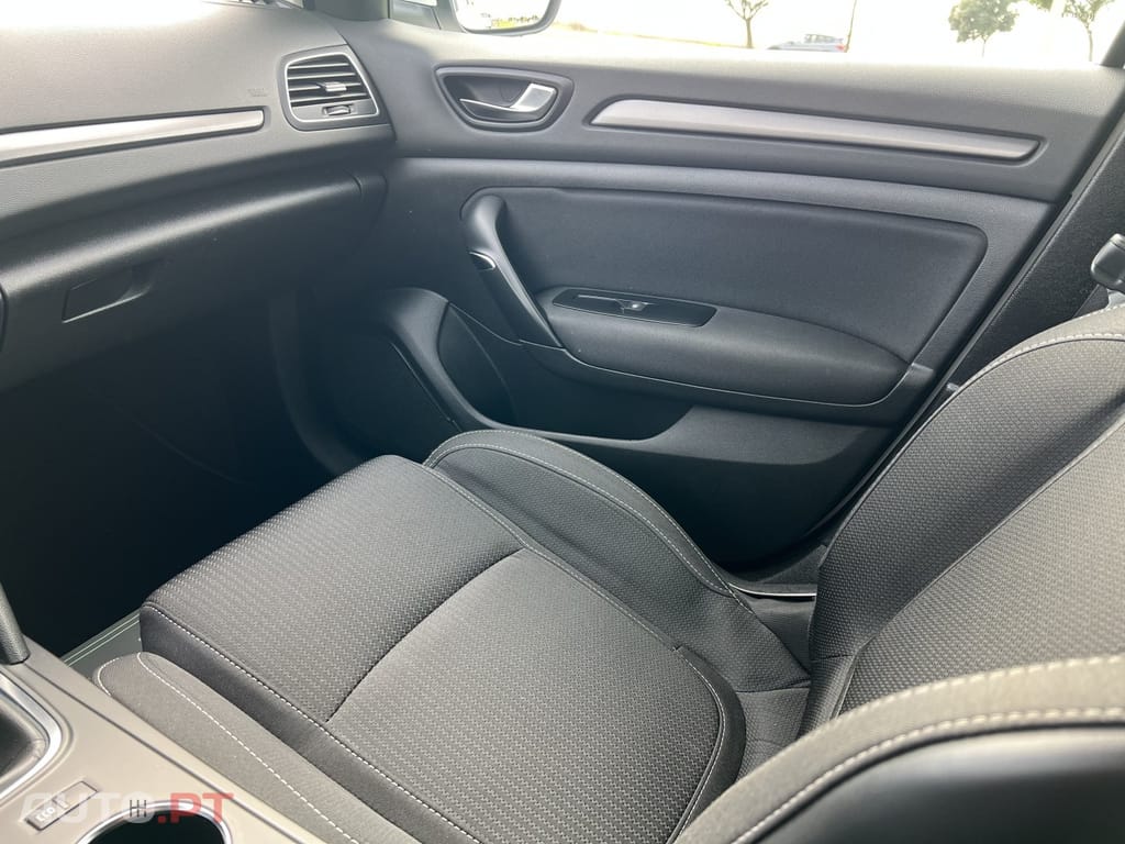 Renault Mégane BLUE dCi 115 BUSINESS EDITION