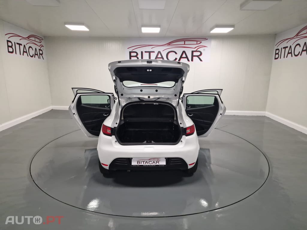 Renault Clio SOCIETE 1.5 DCI ZEN IVA DEDUTIVEL