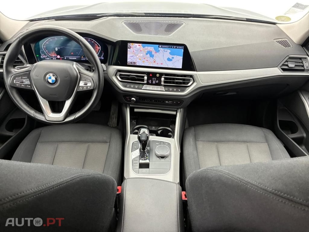 BMW 320 d xDrive Auto