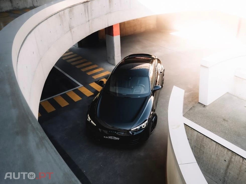 Audi E-Tron GT quattro
