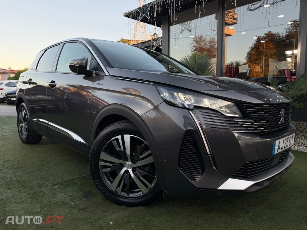 Peugeot 3008 1.6 Hybrid Allure e-EAT8