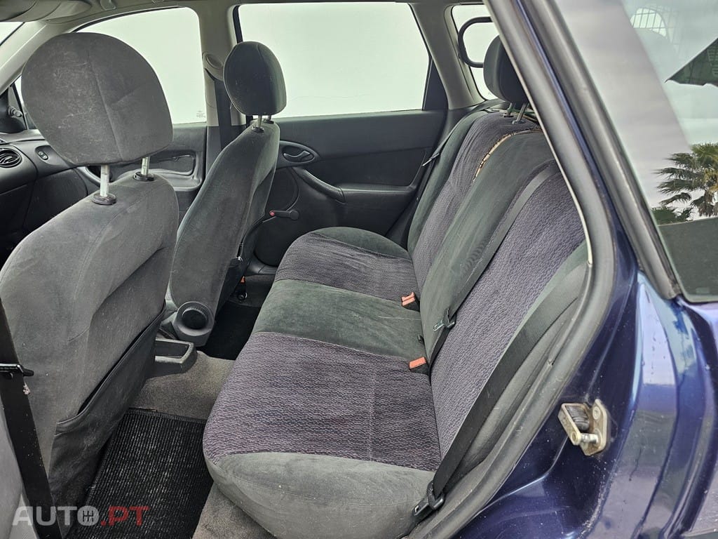 Ford Focus SW 1.4 Ambiente