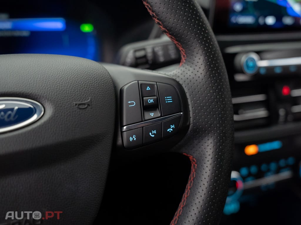 Ford Kuga 2.5 PHEV ST-Line X