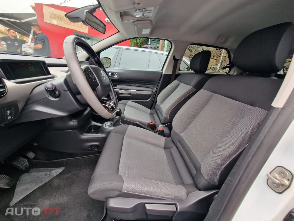 Citroen C4 Cactus 1.6 BlueHDi Shine