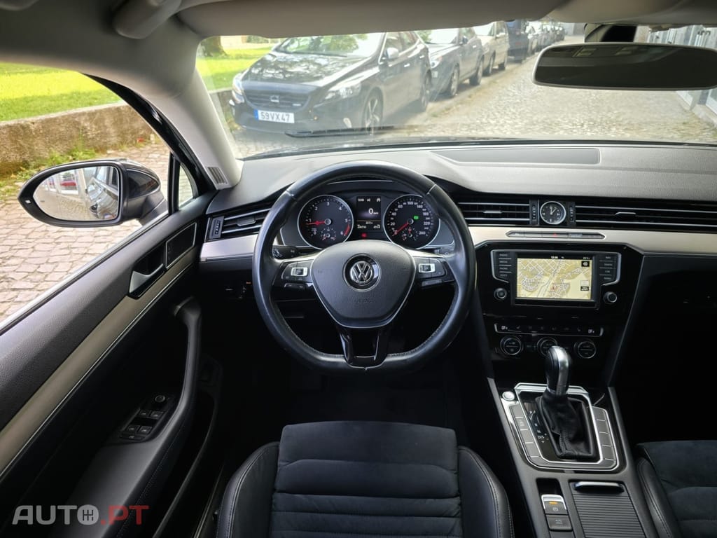 Volkswagen Passat Variant 2.0 TDi Highline DSG
