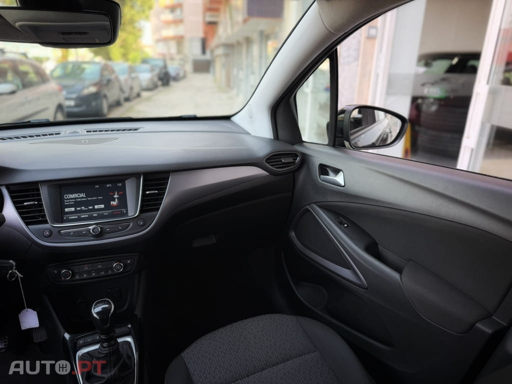 Opel Crossland 1.2 T Elegance