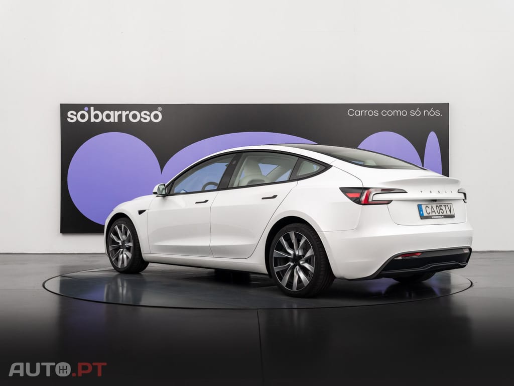 Tesla Model 3 Tração Traseira Premium