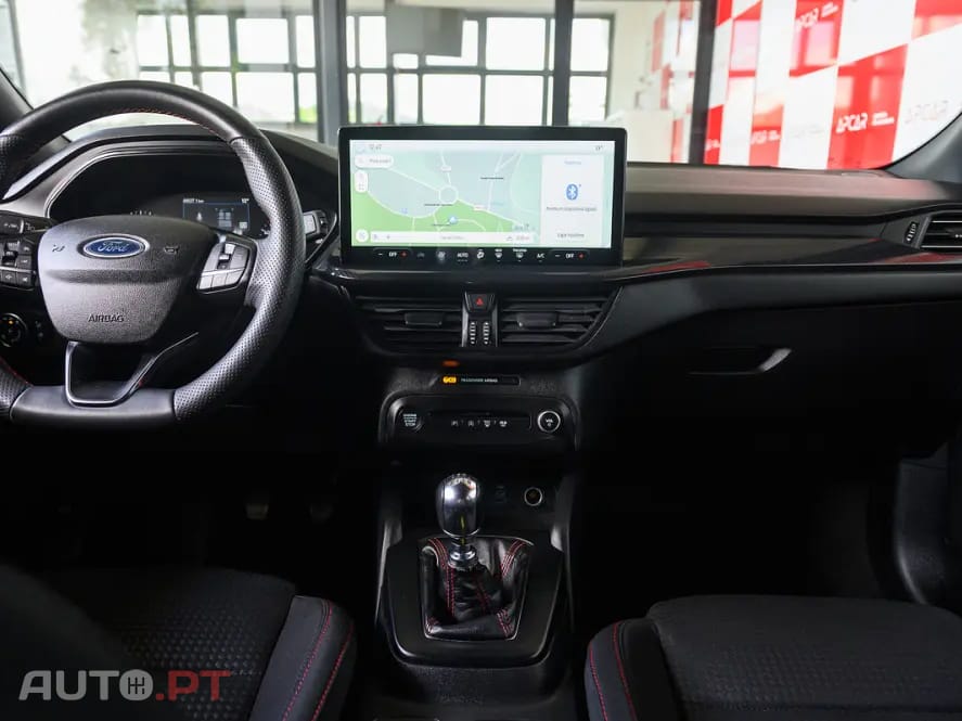 Ford Focus 1.0 EcoBoost MHEV ST-Line