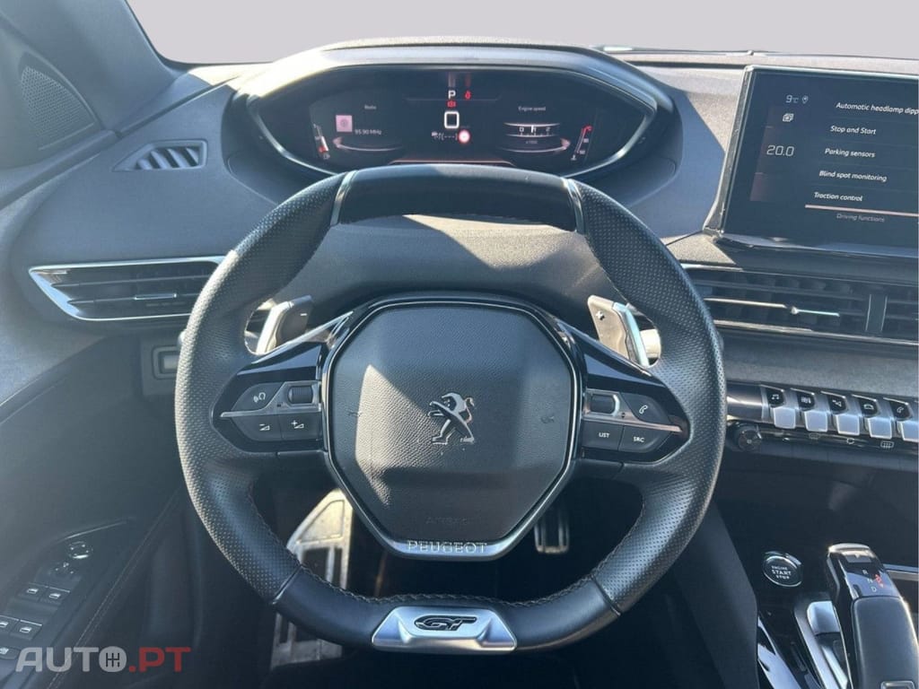 Peugeot 3008 GT EAT8