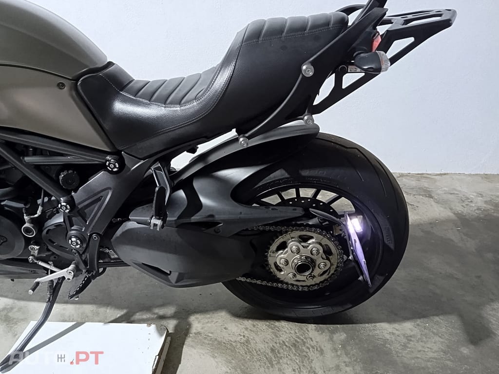 Ducati Diavel 1200 STRADA ABS