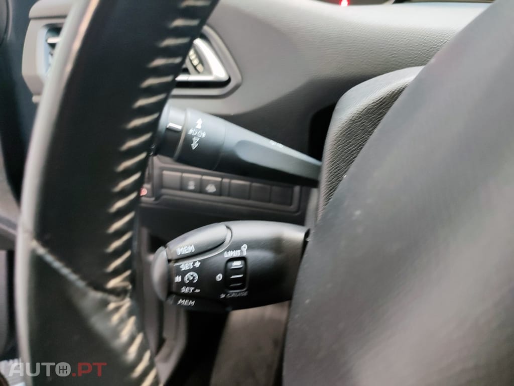 Peugeot 308 SW 1.5 BlueHDi Active