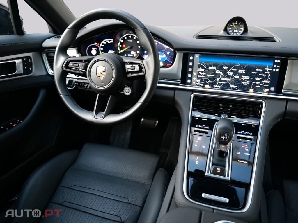 Porsche Panamera 4 E-Hybrid I.V.A DEDUTIVEL