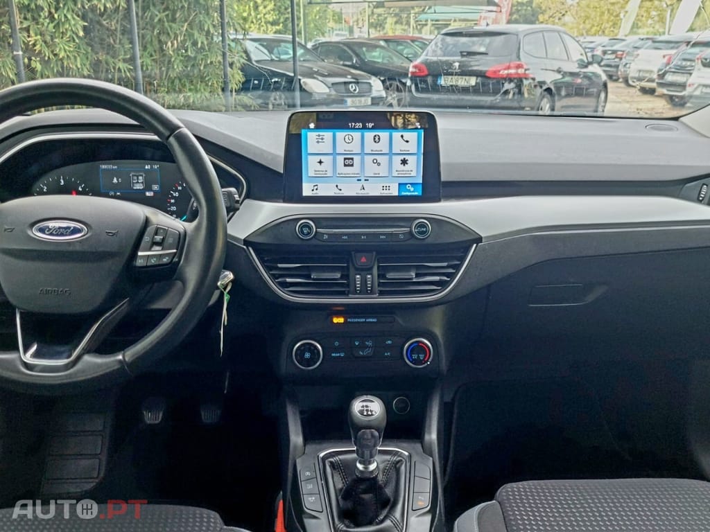 Ford Focus SW 1.5 TDCi DPF S&S Business