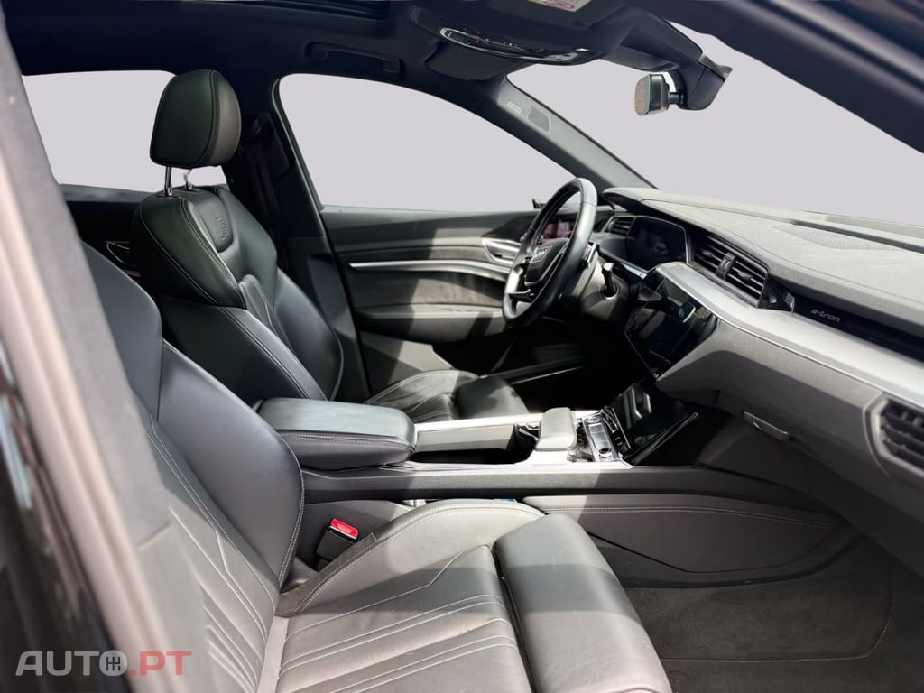 Audi E-Tron 50 Quattro S Line 