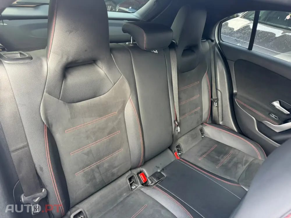 Mercedes-Benz A 180 AMG Line