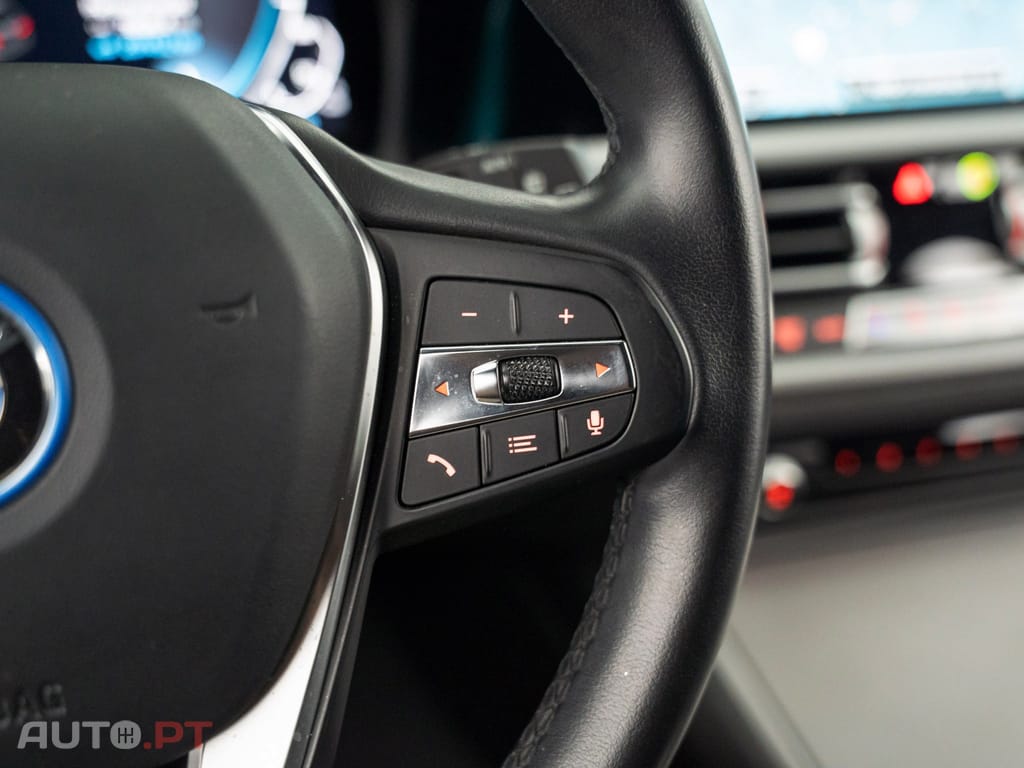 BMW 320 e Corporate Edition Auto