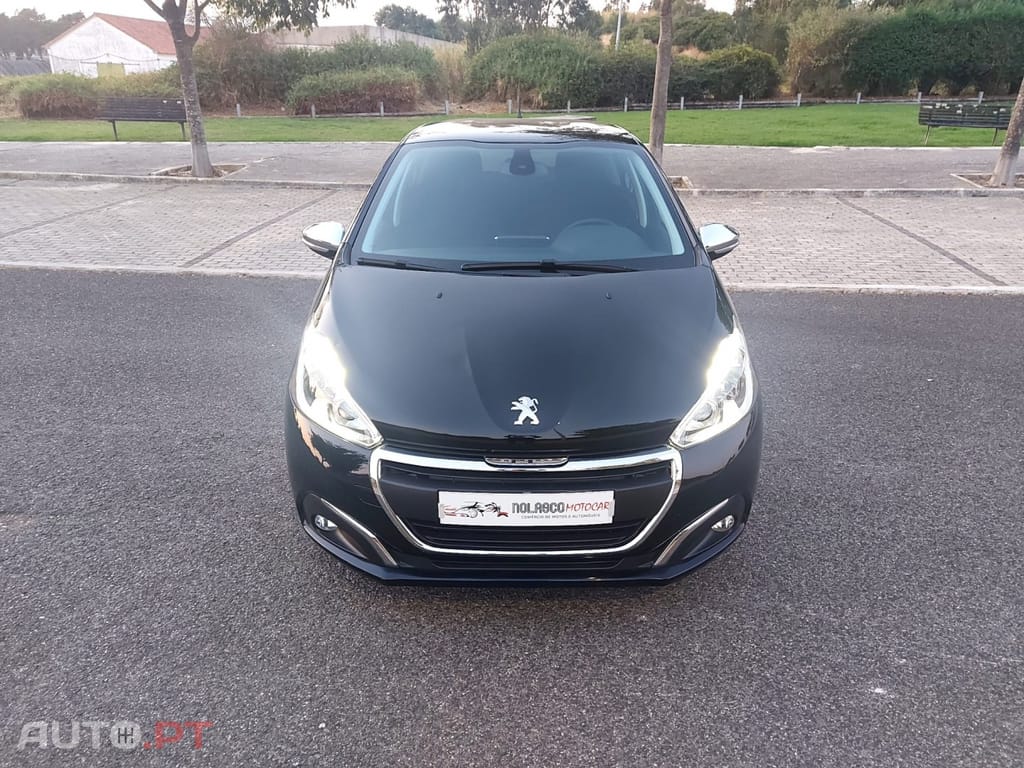 Peugeot 208 1.6 BlueHDi Style