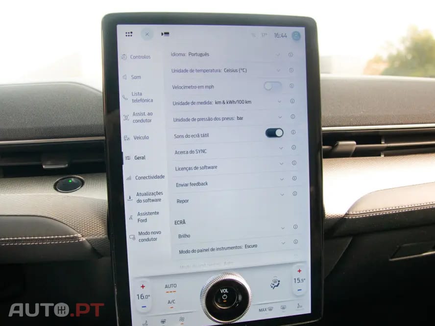 Ford Mustang Mach-E Standard