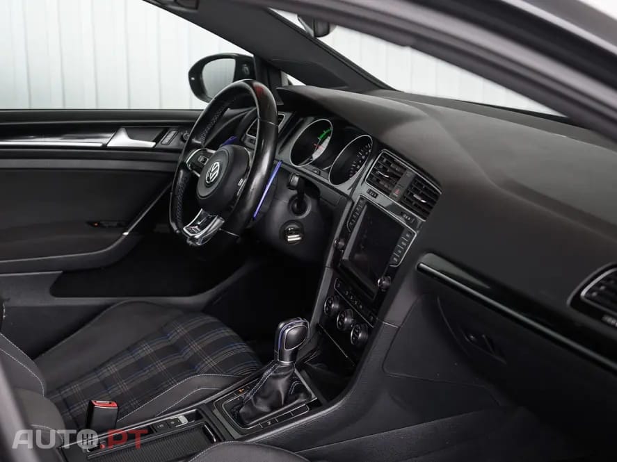 Volkswagen Golf 1.4 GTE Plug-in-Hybrid DSG