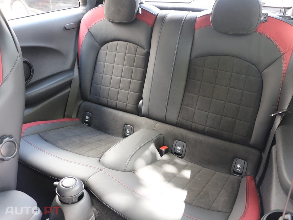 MINI Cooper Cooper S Auto Desportiva