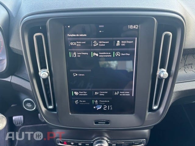 Volvo XC40 2.0 D3