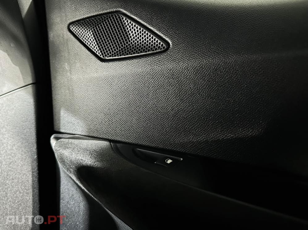 DS DS3 Crossback E-TENSE PERFORMANCE LINE +