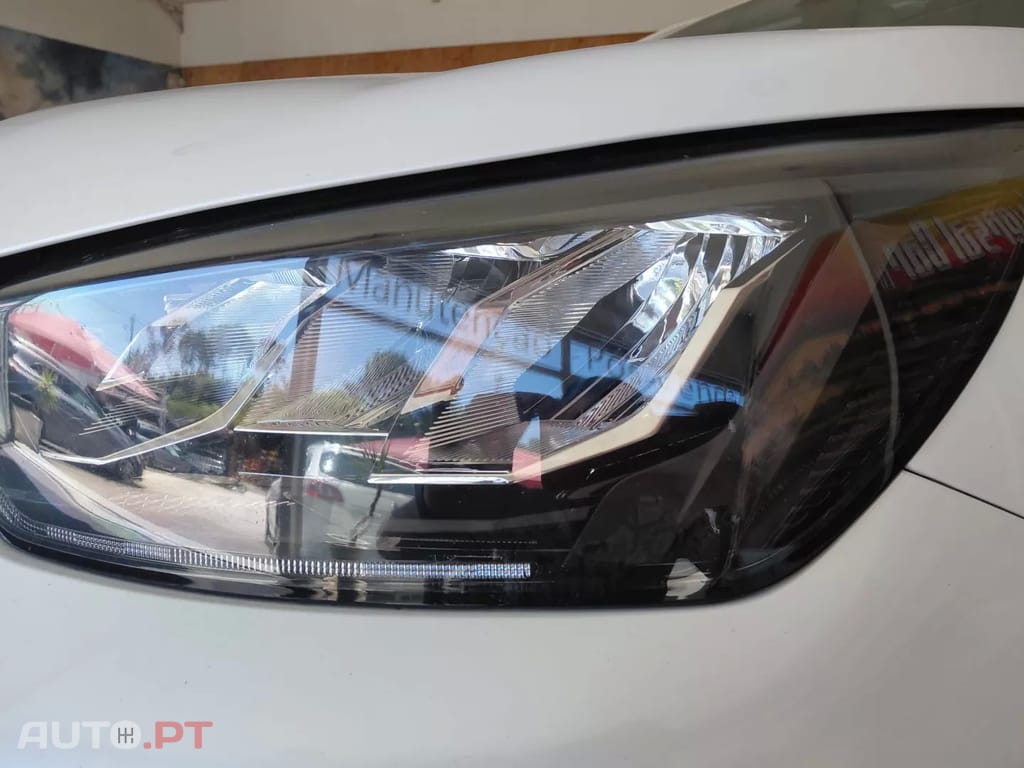 Peugeot 2008 PureTech 130 Allure Pack