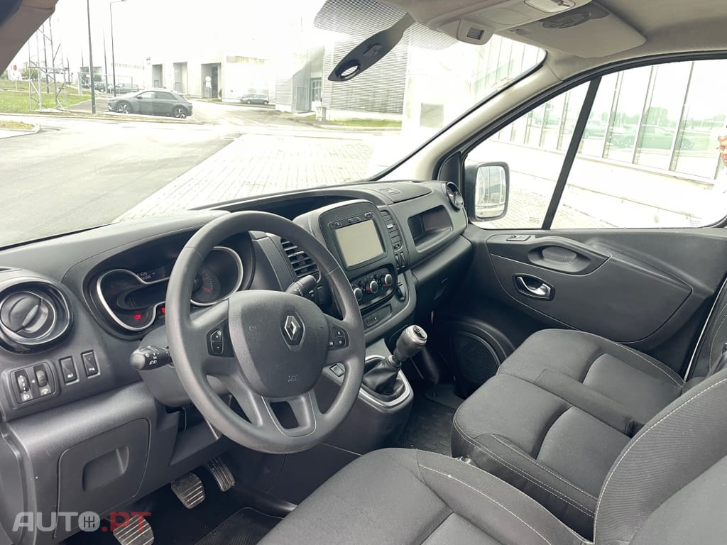 Renault Trafic 2.0 dCi L2H1 1.2T