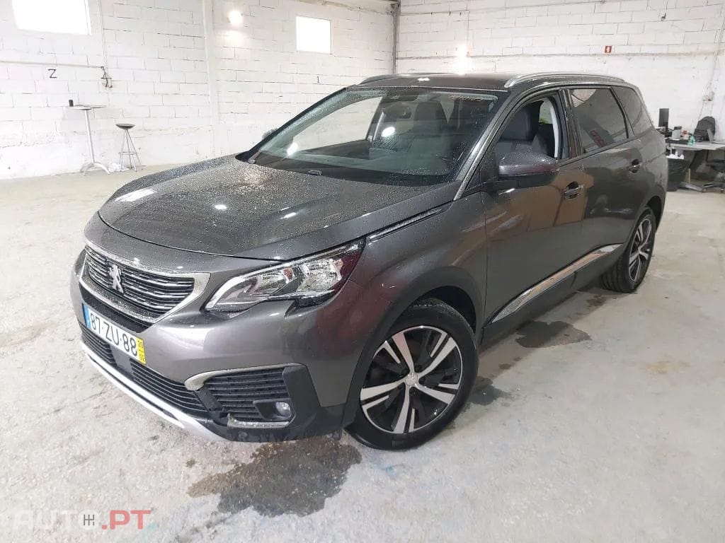 Peugeot 5008 1.5 BlueHDi Allure