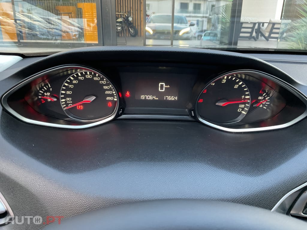 Peugeot 308 SW 1.6 BlueHDi Access