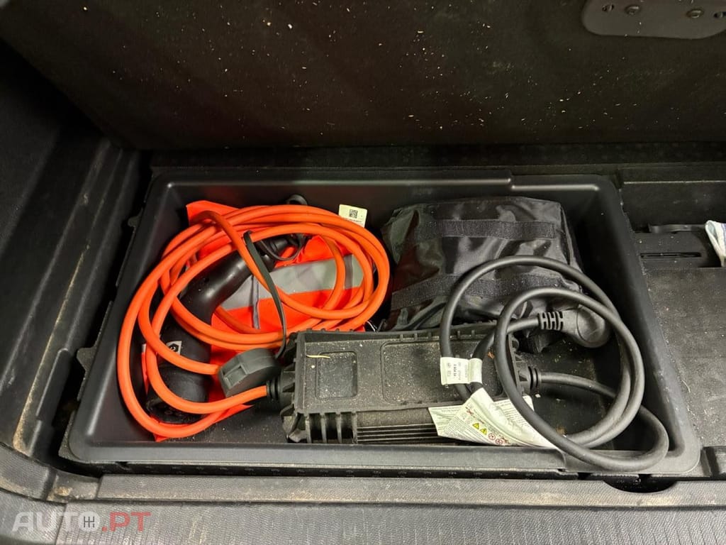 Citroen C5 Aircross 1.6 Hybrid Business e-EAT8